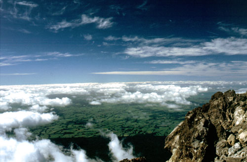 143 - Taranaki NP views through clouds